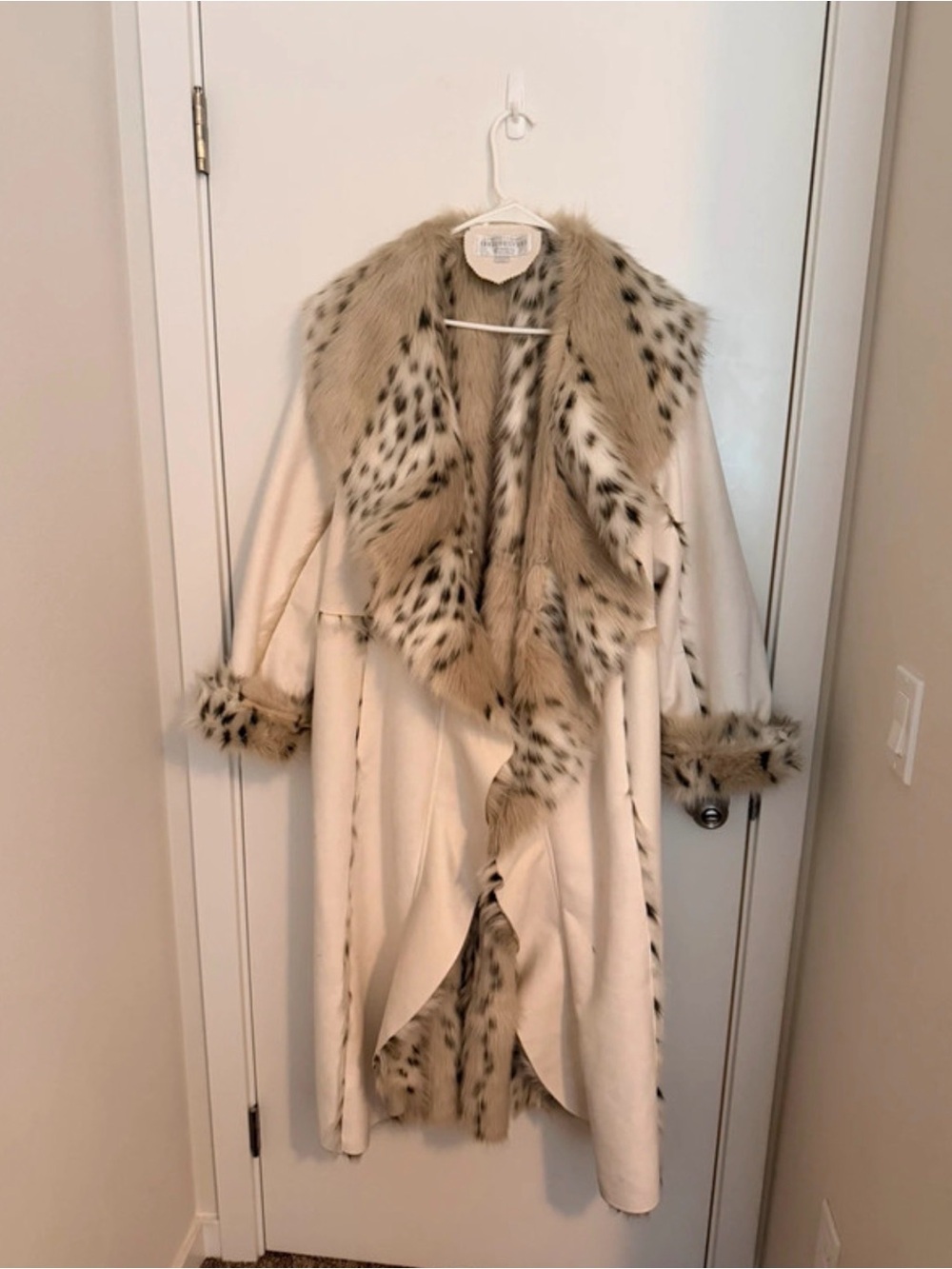 Fabulous Furs Cream Trench Coat with Spotted Faux-Fur Trim